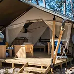 Kamp alanı Easyatent Safari Tent Comfort Krk Krk Town
